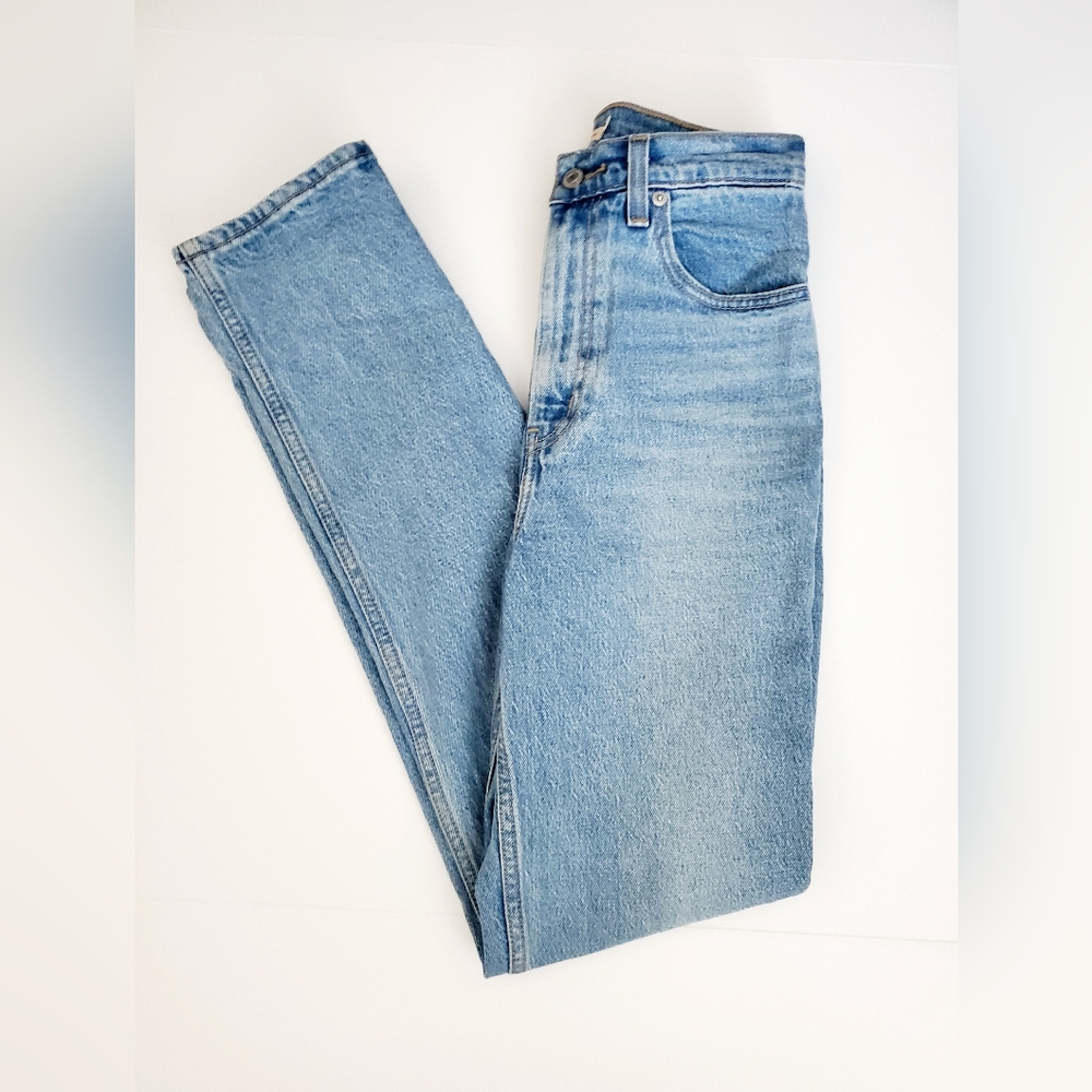 LEVI'S PREMIUM 70' HIGH SLIM STRAIGHT SZ 25
